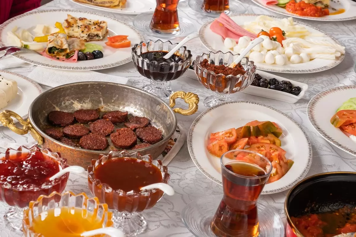 Bu markadan kaçın: Bal, peynir, sucuk ve sosiste skandal