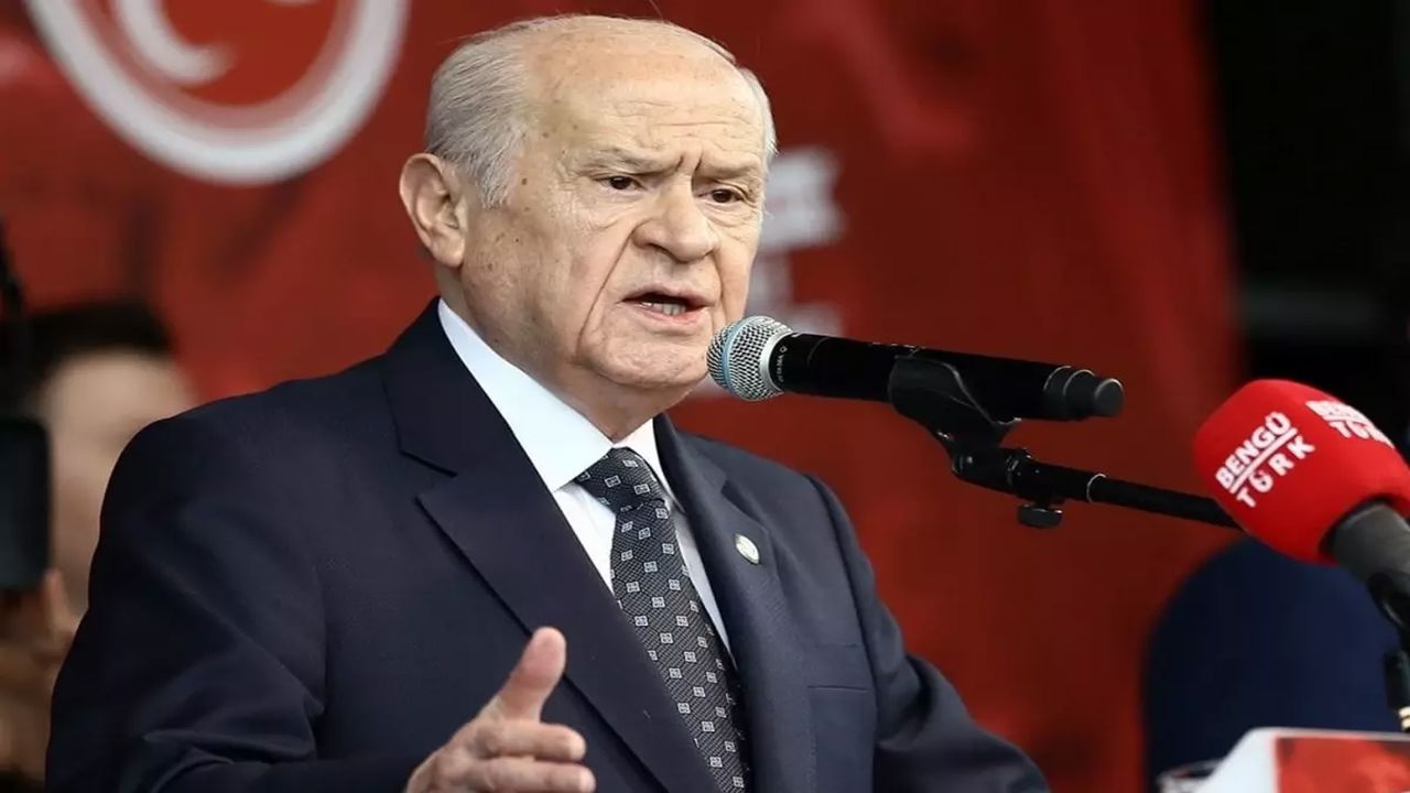 Bahçeli’den Sosyal Medya Çıkışı: “Bana Kalsa Yarım Saatte Kapatırım”