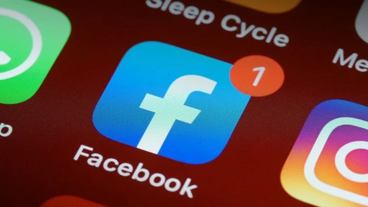 Facebook Efsane Özelliğini Geri Getiriyor