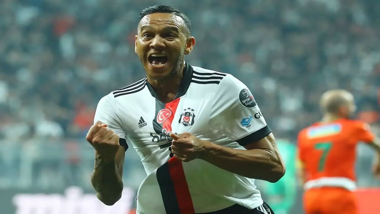 Josef de Souza’dan Beşiktaş Açıklaması: “Teknik Ekipte Yer Almayacağım”